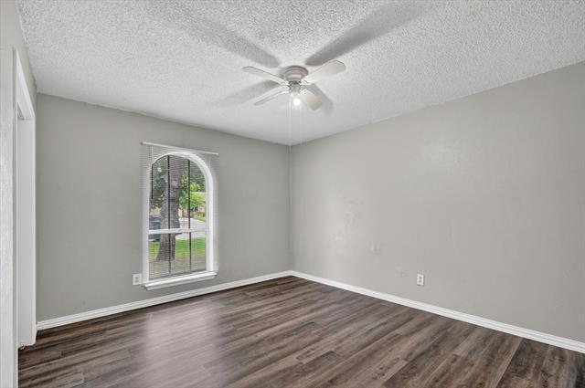 Building Photo - 1604 Homemaker Hills Dr