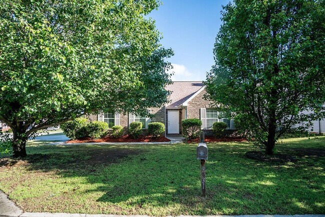 Building Photo - Great Jonesboro Living, 4 Bedroom, 3 Bath