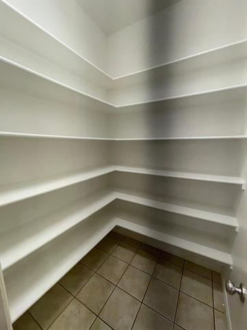 Building Photo - 15702 Crown Cove Ln