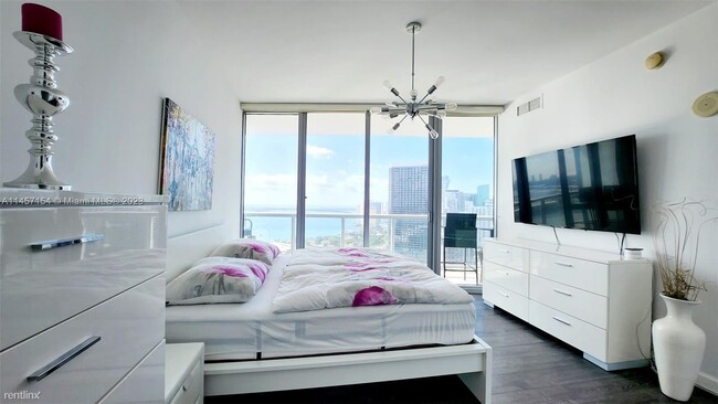 Building Photo - 2 br, 2 bath Condo - 888 Biscayne Blvd Apt...