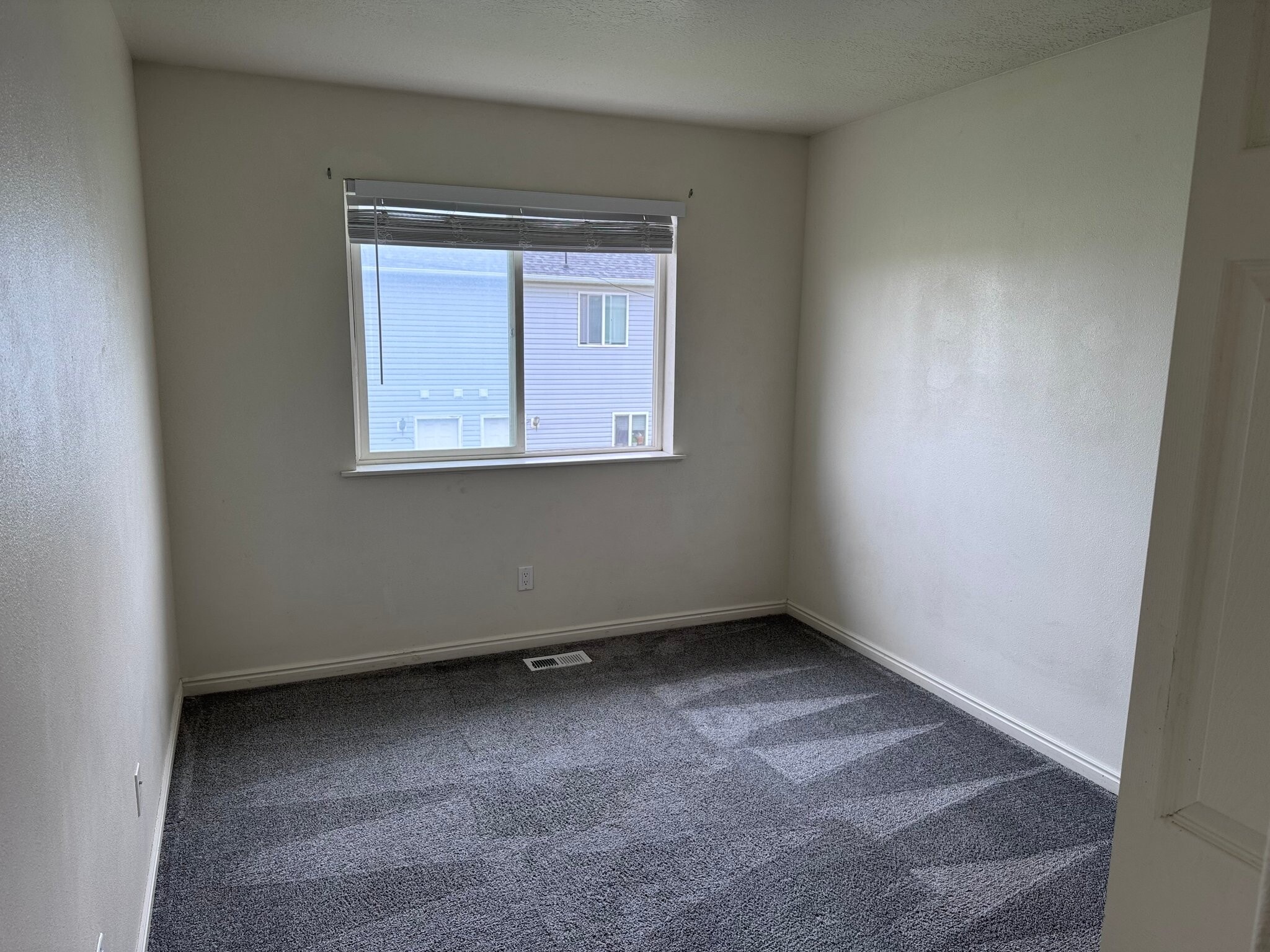 Building Photo - 2505 W 450 N