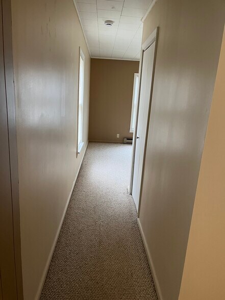 Building Photo - 367 Foote Ave