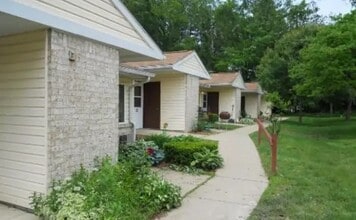 Building Photo - 1008 Hayden Pl