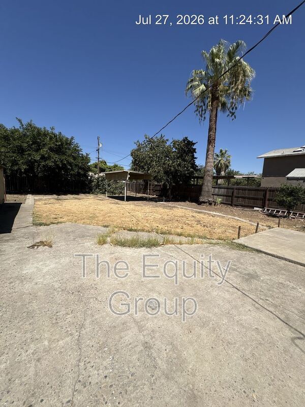 Building Photo - 151 N Villa Ave