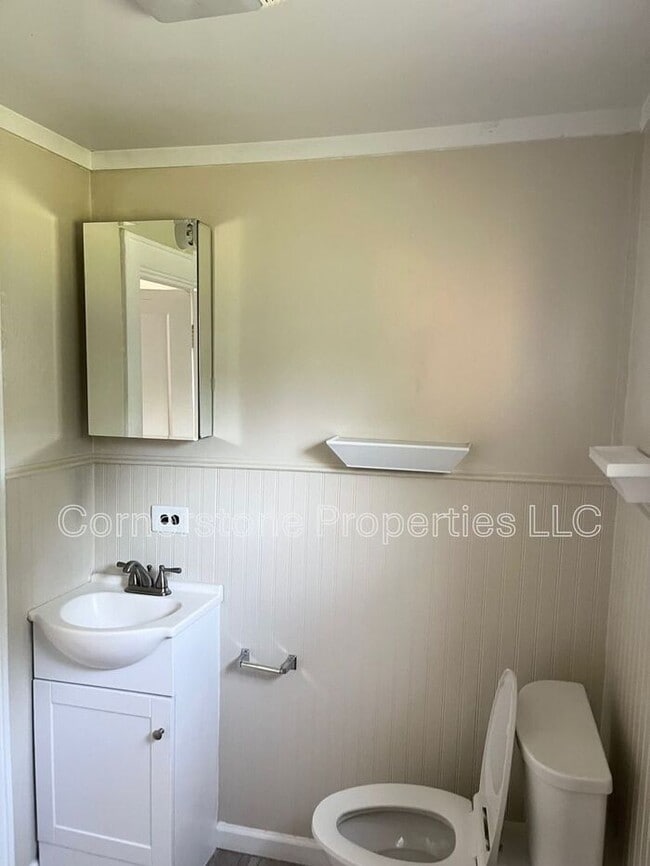Building Photo - Columbia Charmer Coming Soon!