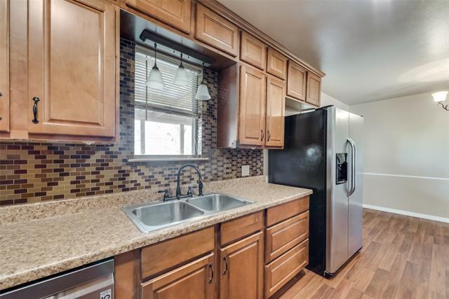 Building Photo - 336 Shoreline Dr