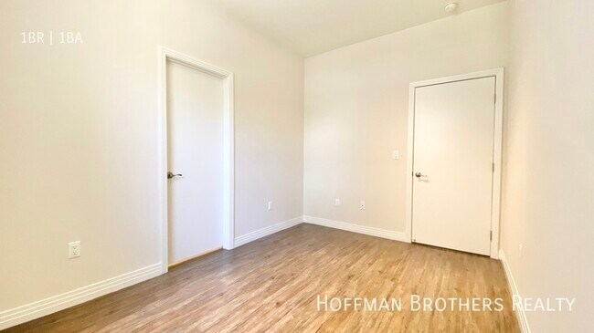 Primary Photo - 3194 W 7th St