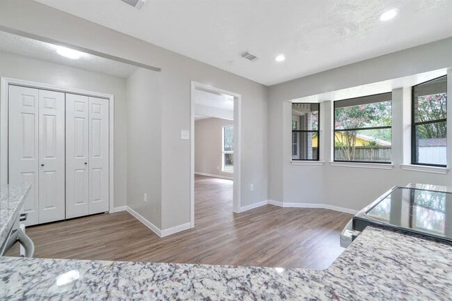 Building Photo - 23311 Montague Dr