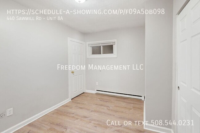 Building Photo - 440 Sawmill Rd