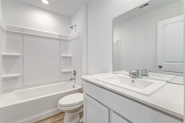 Building Photo - 18522 Tre Croci Dr