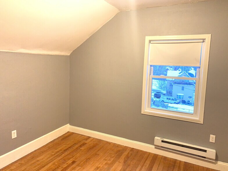 Bedroom#2 - 5 Brookline St