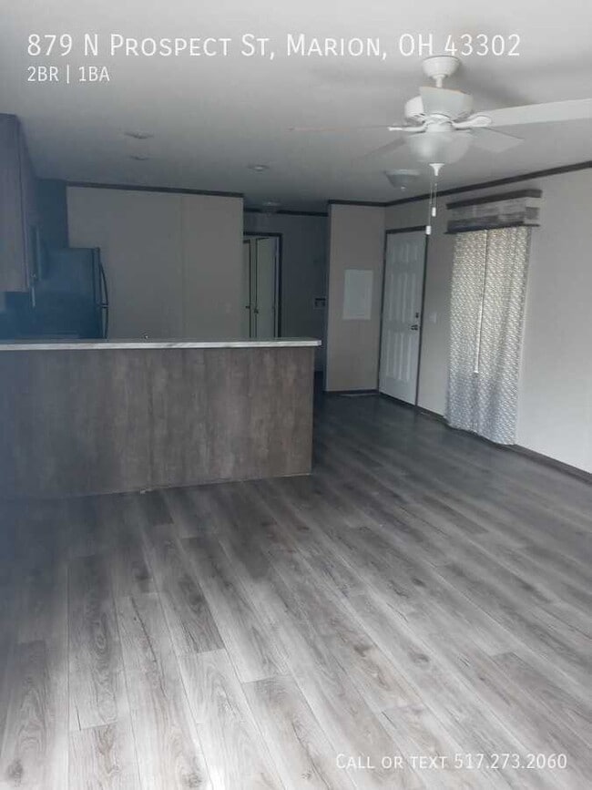 Building Photo - 879 N Prospect St