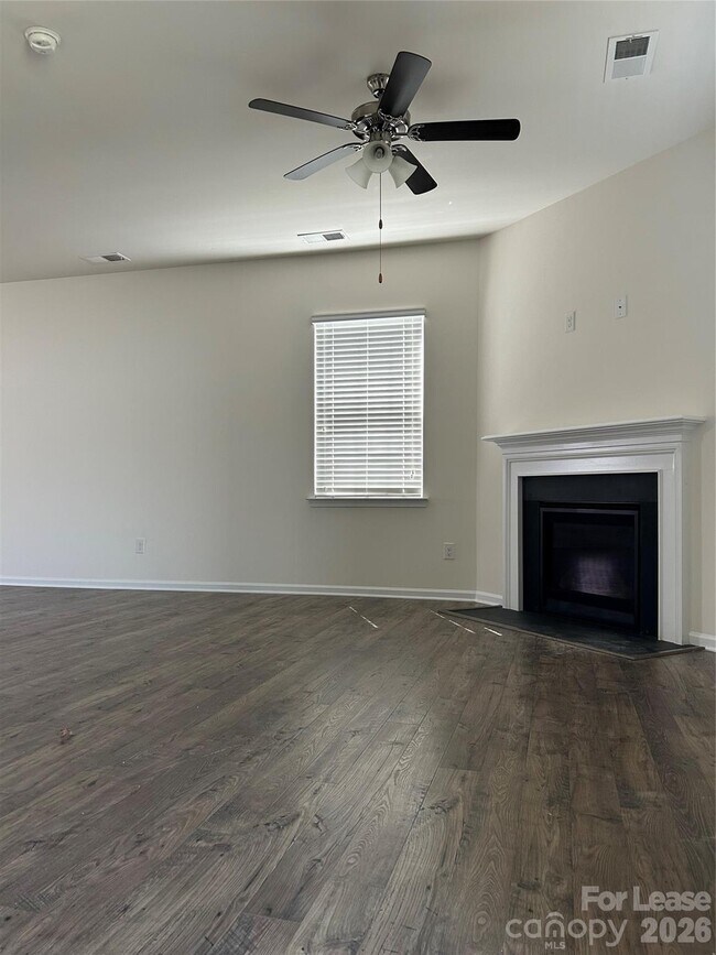 Building Photo - 2431 Tallet Trace