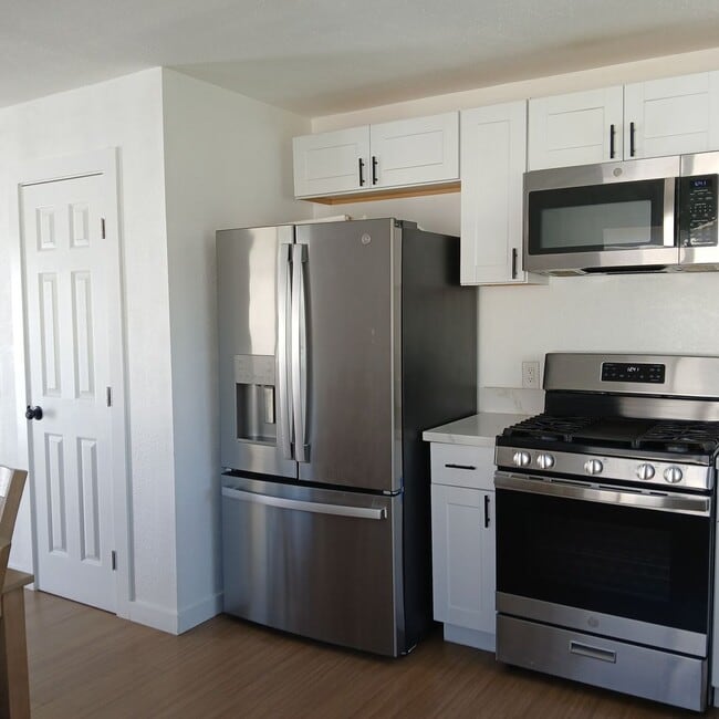 Building Photo - Oakpark Detached ADU