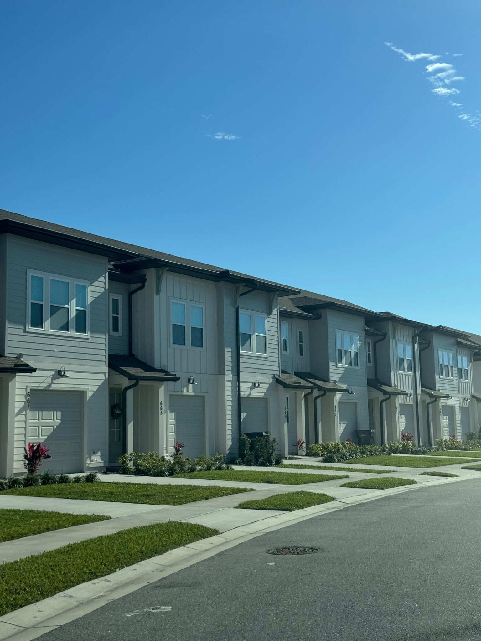 Building Photo - 706 Longboat Dr