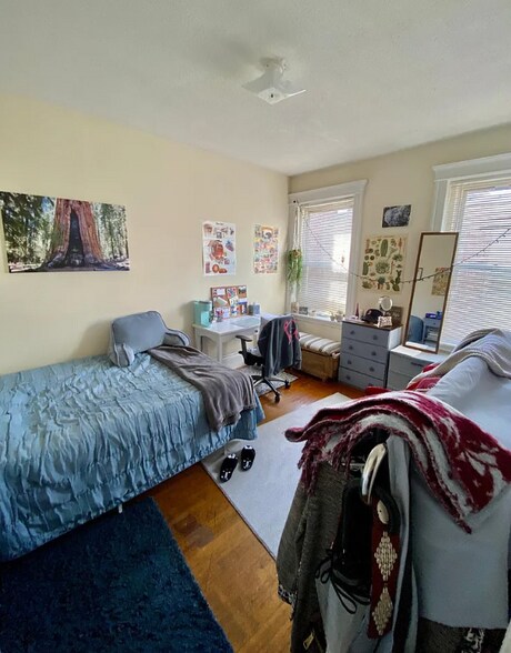 Apt 27 - 108 Peterborough St