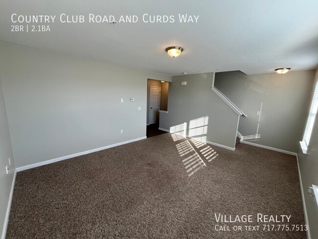 Building Photo - 719 Country Club Rd