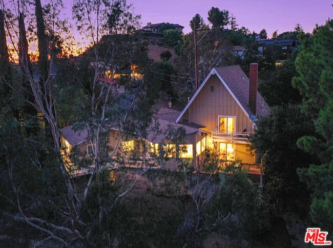 Building Photo - 4236 Ensenada Dr