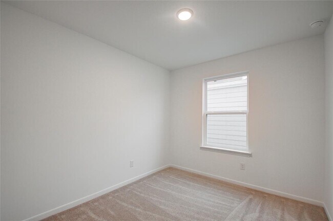 Building Photo - 10123 Clearwick St