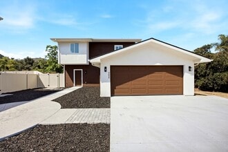 Building Photo - 9094 Los Coches Rd