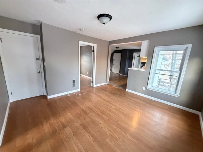 Building Photo - 50-52-52 Alden St