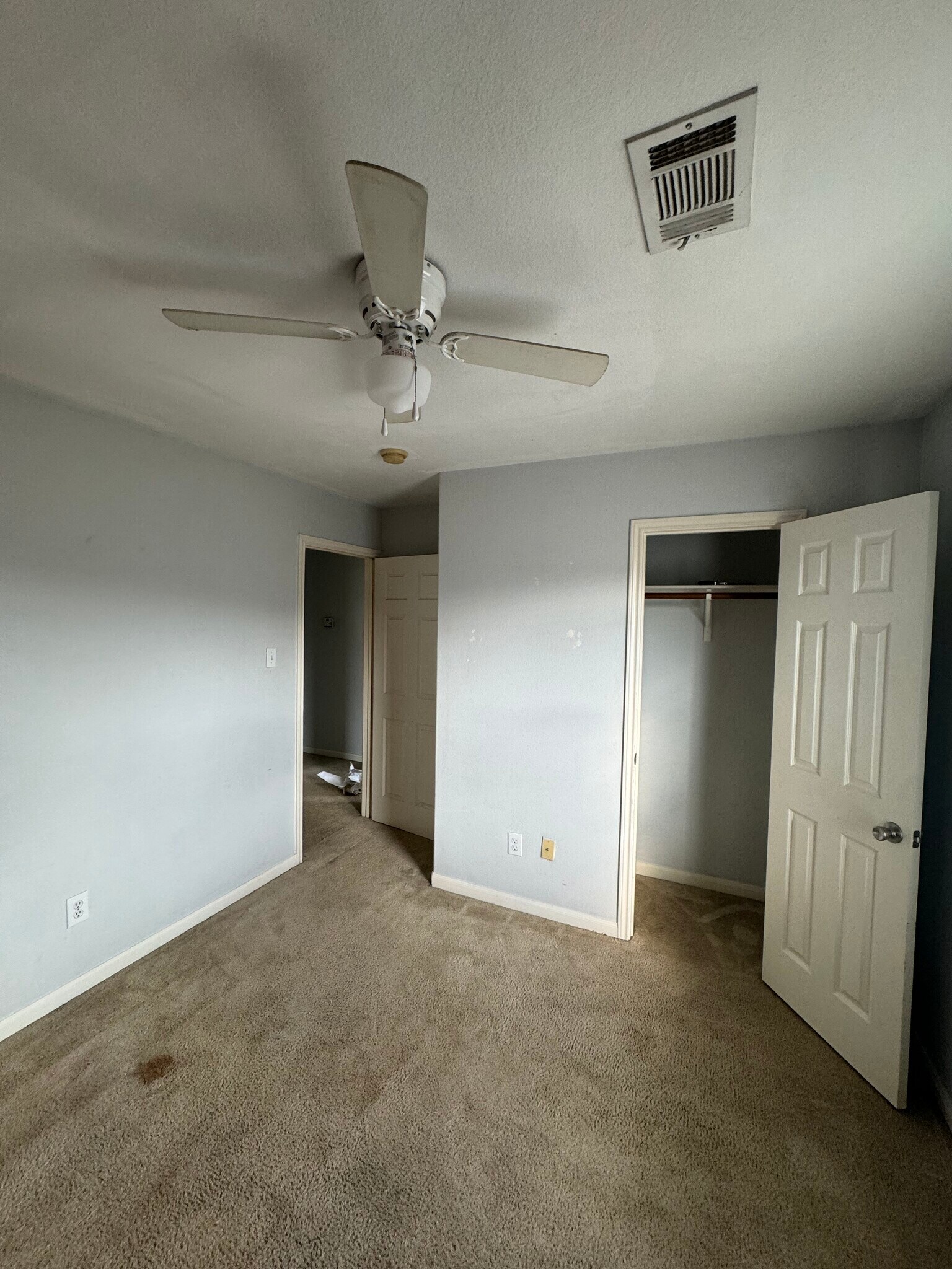 Building Photo - 28838 Frio River Loop