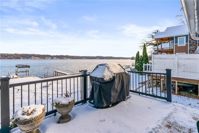 Building Photo - 1350 Bay Shore Blvd