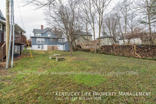 Building Photo - 103 Moberly Ave