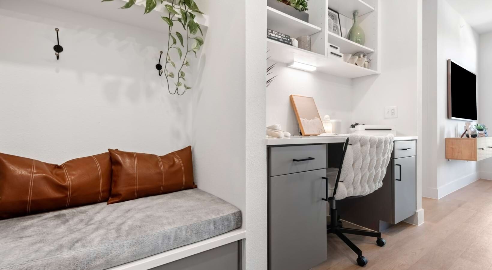 Building Photo - 12489 Research Blvd