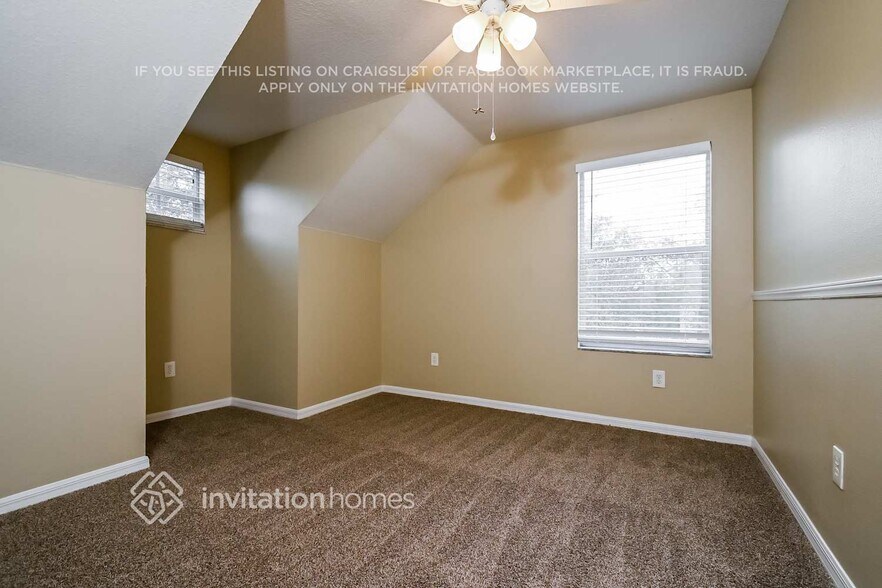 Building Photo - 10825 Newbridge Dr