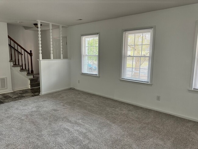 Building Photo - Single Family Home in Skimino Hills! Avail...