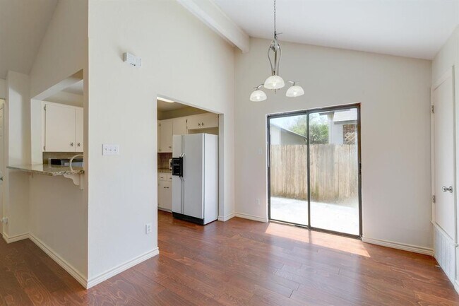 Building Photo - 1802 Rawhide Dr
