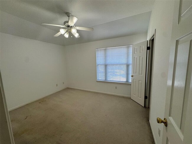 Building Photo - 2313 Boulder Run