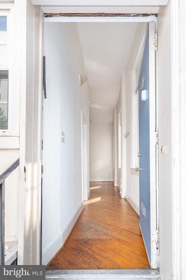 Building Photo - 1213 12th St NW