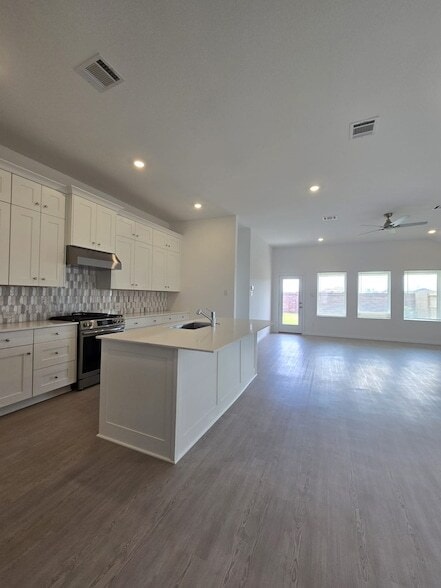 Building Photo - 3008 Pintail Green Dr