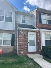 Building Photo - 627 Candlestick Ln