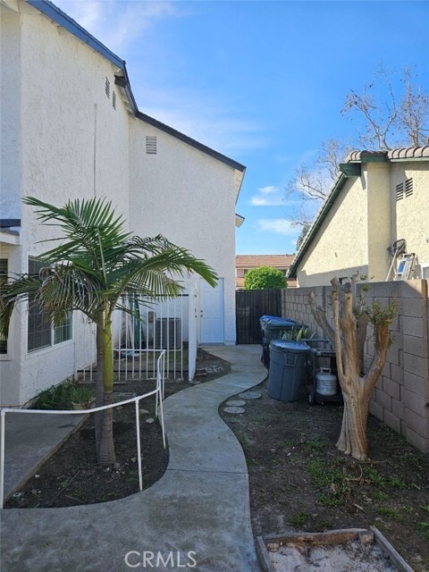 Building Photo - 17434 Lori Ann Ln