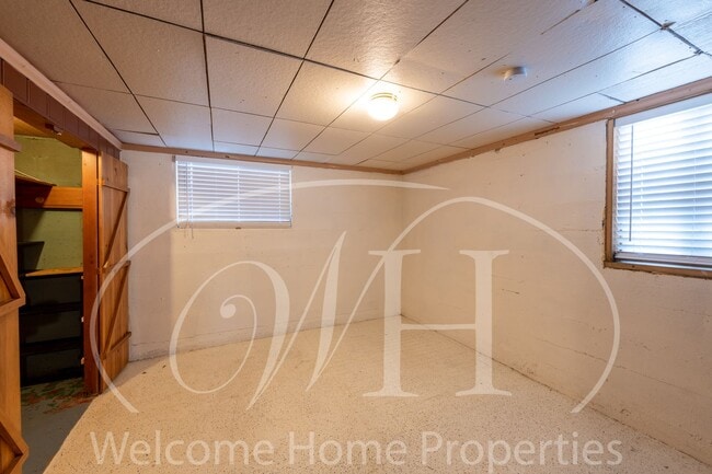Building Photo - 1432 Bonsella St