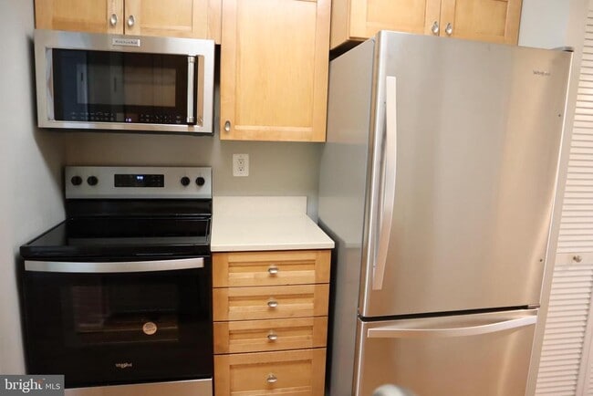 Building Photo - 19 Ohara Ct