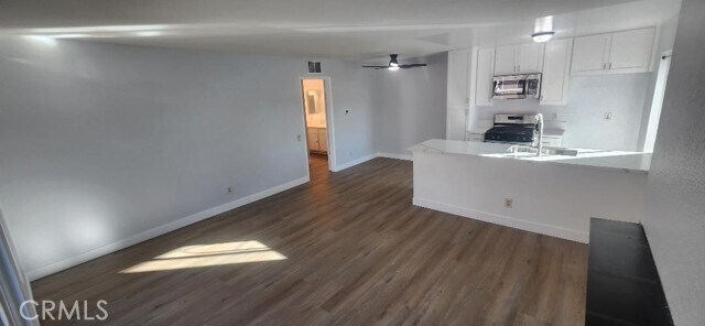 Building Photo - 2811 S Fairview St