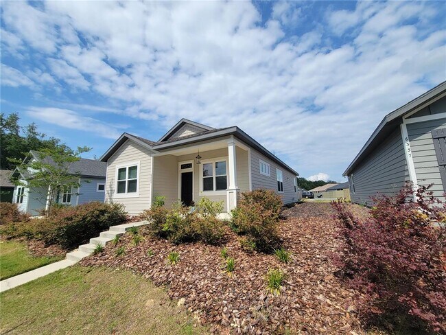 Building Photo - 6323 SW 47th Terrace