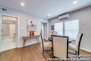 Building Photo - 811 W Kings Hwy