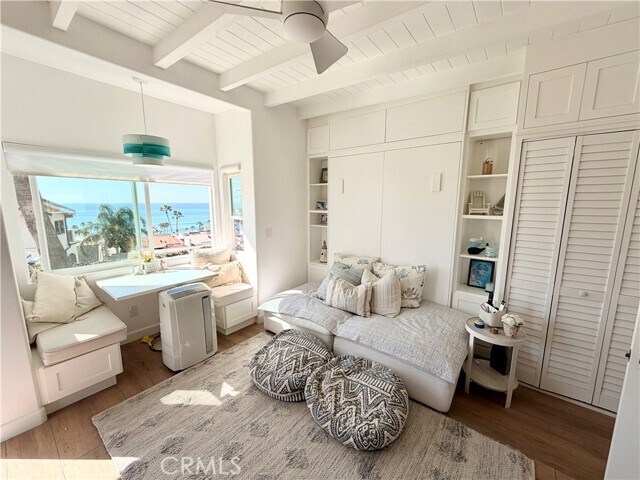 Building Photo - 420 Monterey Ln