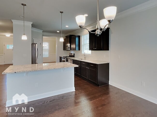 Building Photo - 7377 Birchshire Dr