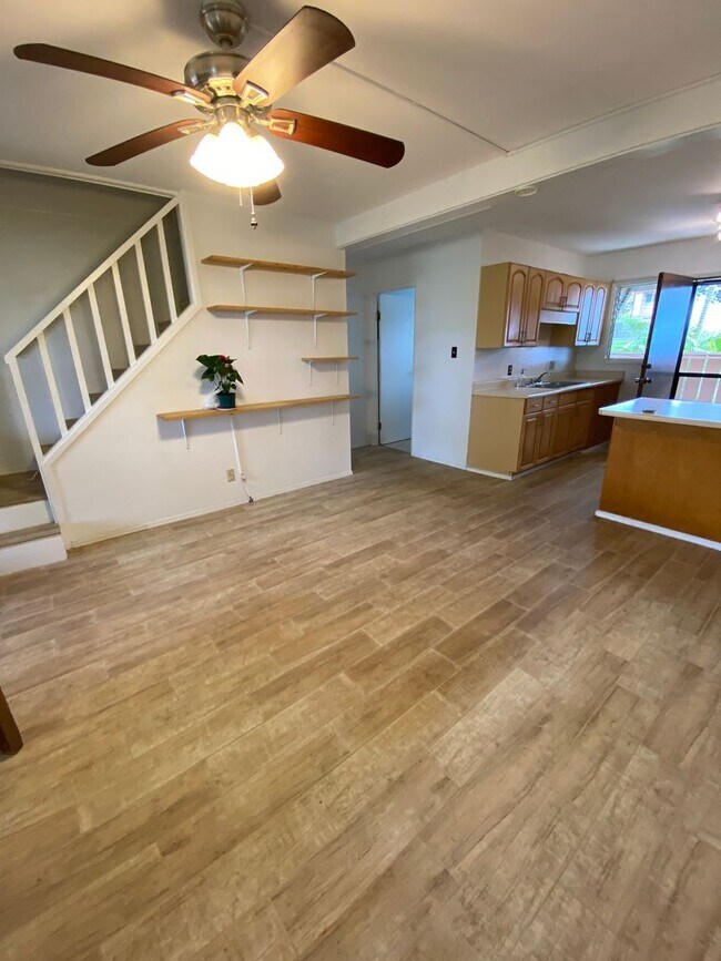 Building Photo - 98-1388D Hinu Pl. #39