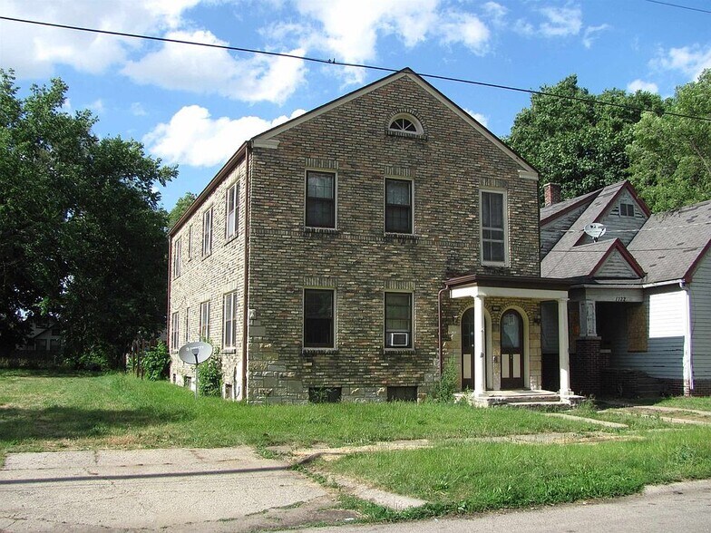 Building Photo - 1118 16th Ave