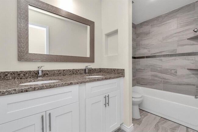 Building Photo - 1422 Hunters Park Dr