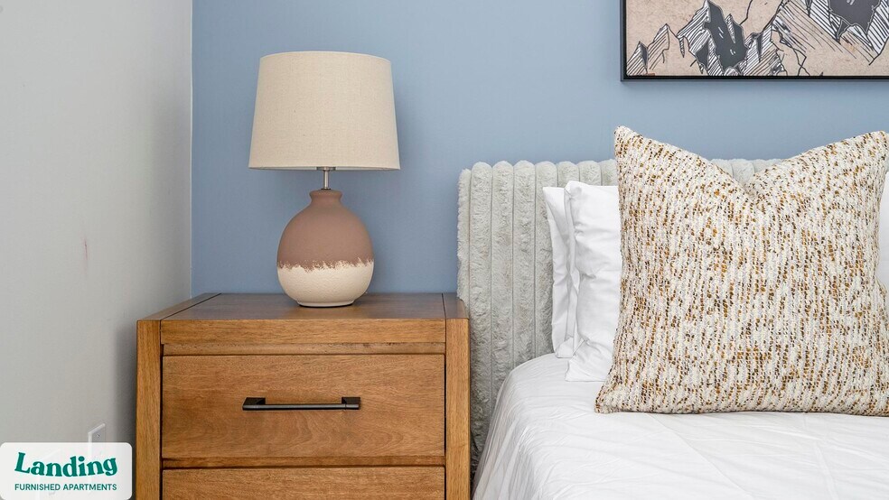 Building Photo - 340 W 25th St