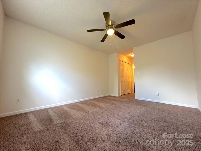 Building Photo - 3040 Caldwell Ridge Pkwy