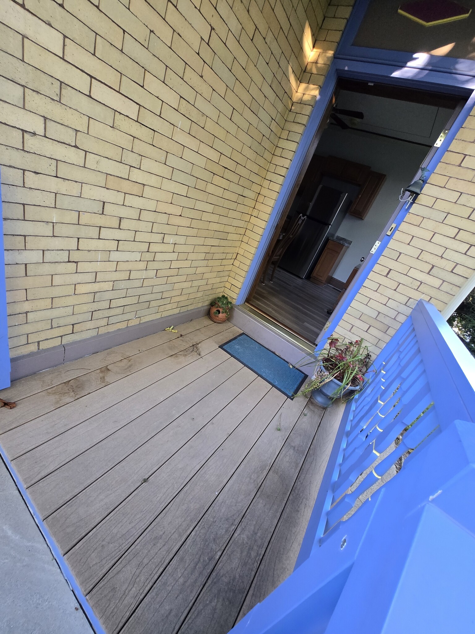 Building Photo - 2325 Reading Rd